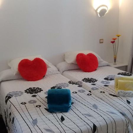 אלבופיירה Apt Cardoso 3 Ao Lado Da Praia Peneco מראה חיצוני תמונה