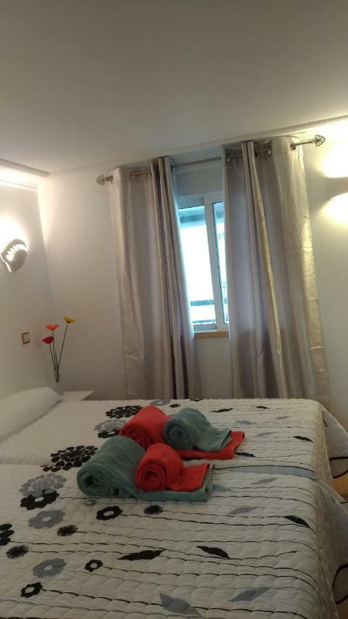 אלבופיירה Apt Cardoso 3 Ao Lado Da Praia Peneco מראה חיצוני תמונה