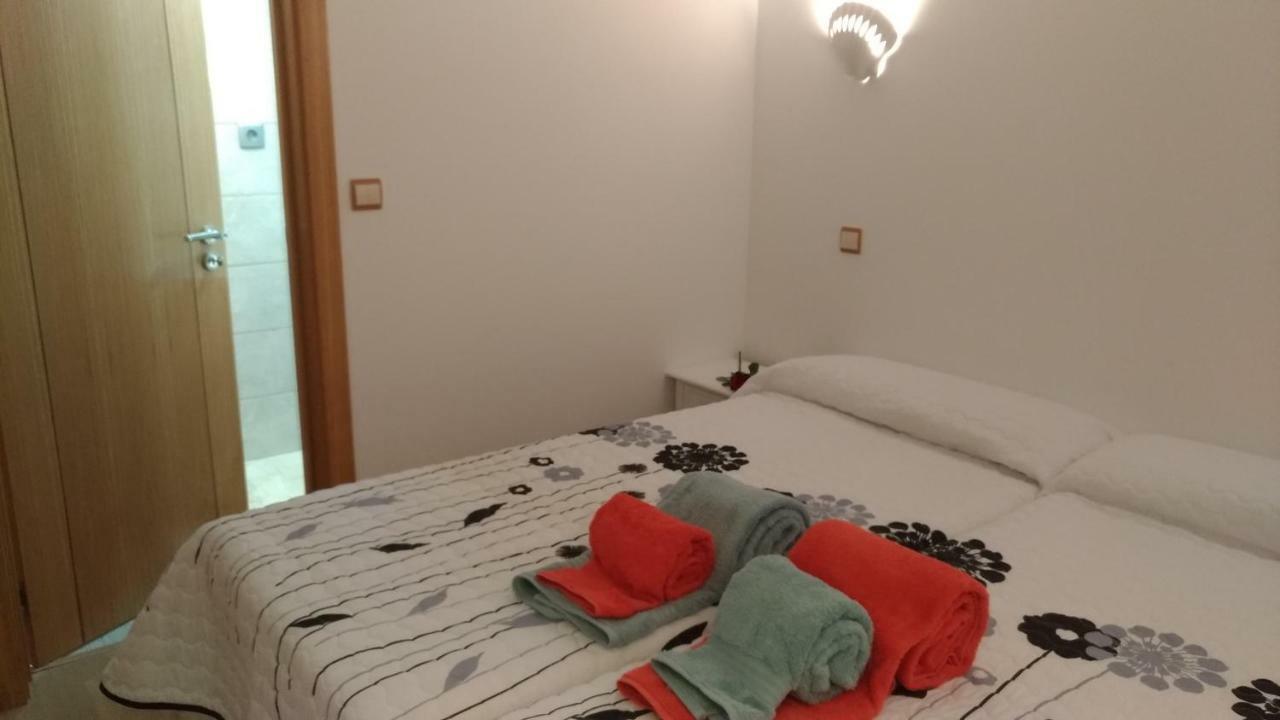 אלבופיירה Apt Cardoso 3 Ao Lado Da Praia Peneco מראה חיצוני תמונה